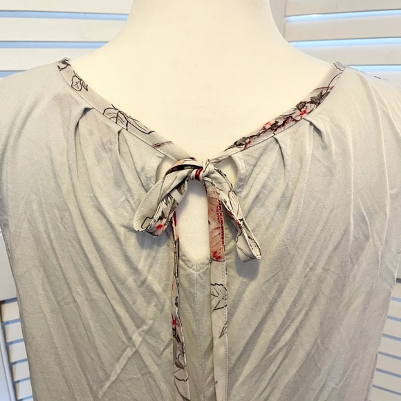 Elle Tank Sweater Set - Picture 8 of 17